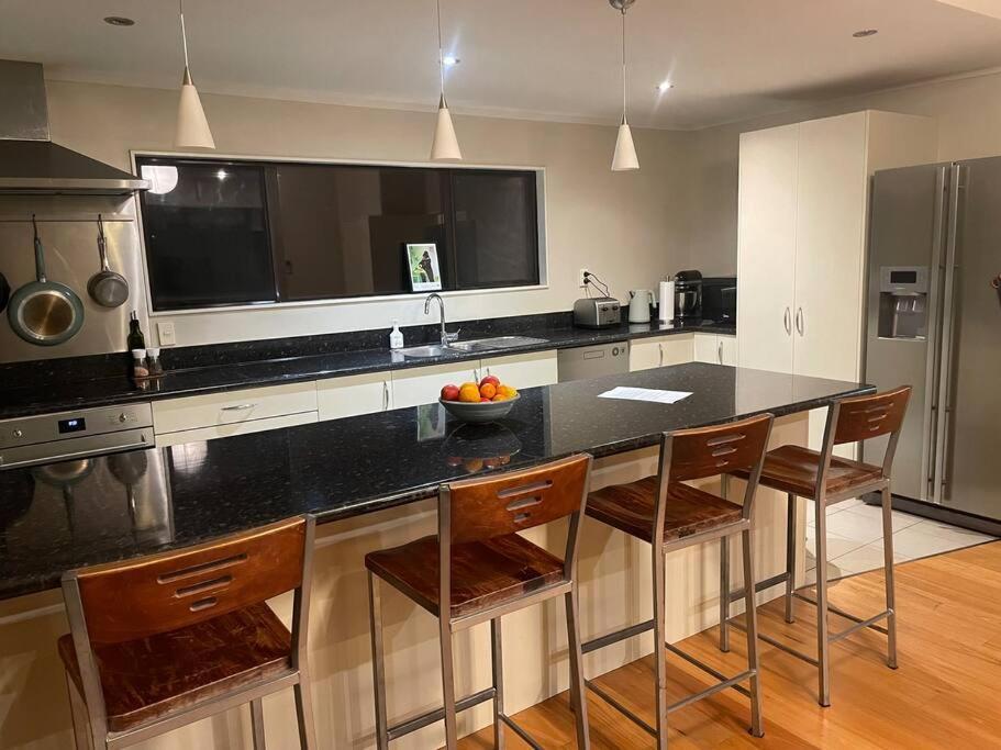 Rural Retreat With The Incredible Views! * Kahuranaki
